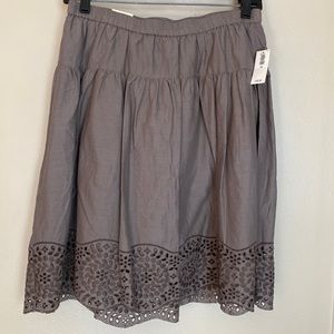 Old Navy NWT Women’s Skirt. Brown. Size XS.